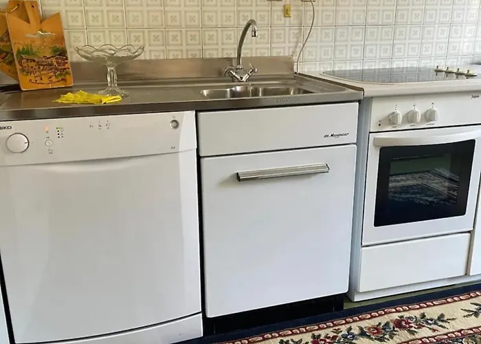 Mountainlodge Sellaronda アパート カナツェーイ